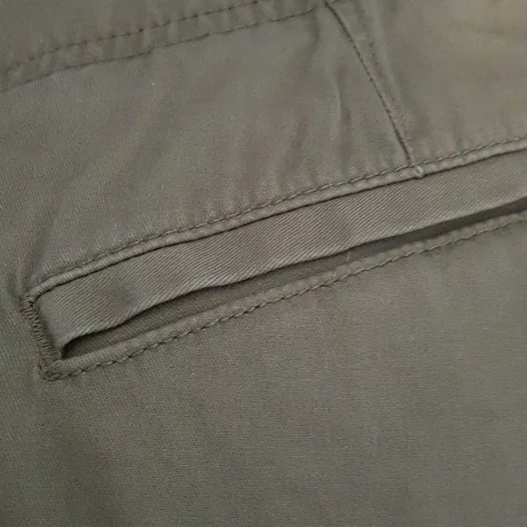 35W NWT L.L.Bean Tencel Shorts - Picture 8 of 8